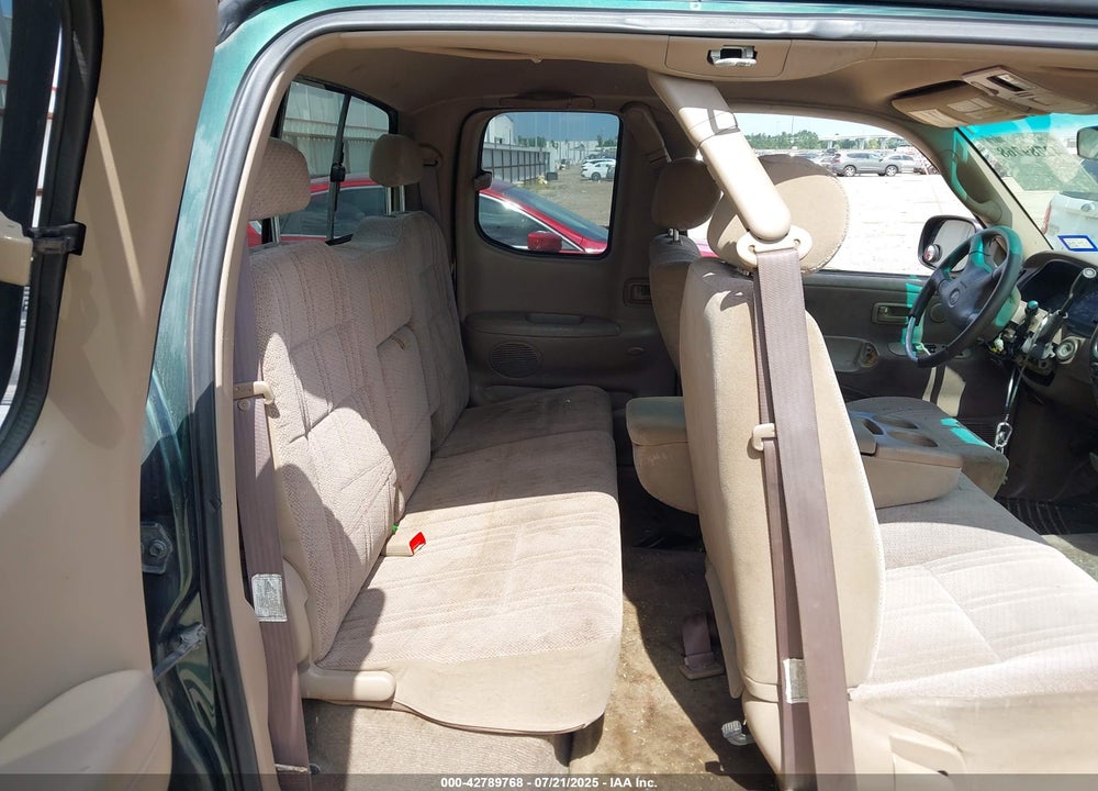 2002 TOYOTA TUNDRA SR5 V8 VIN: 5TBBT44112S236837