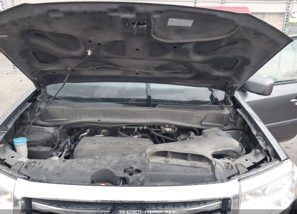 2012 HONDA PILOT VIN: 5FNYF4H72CB013915