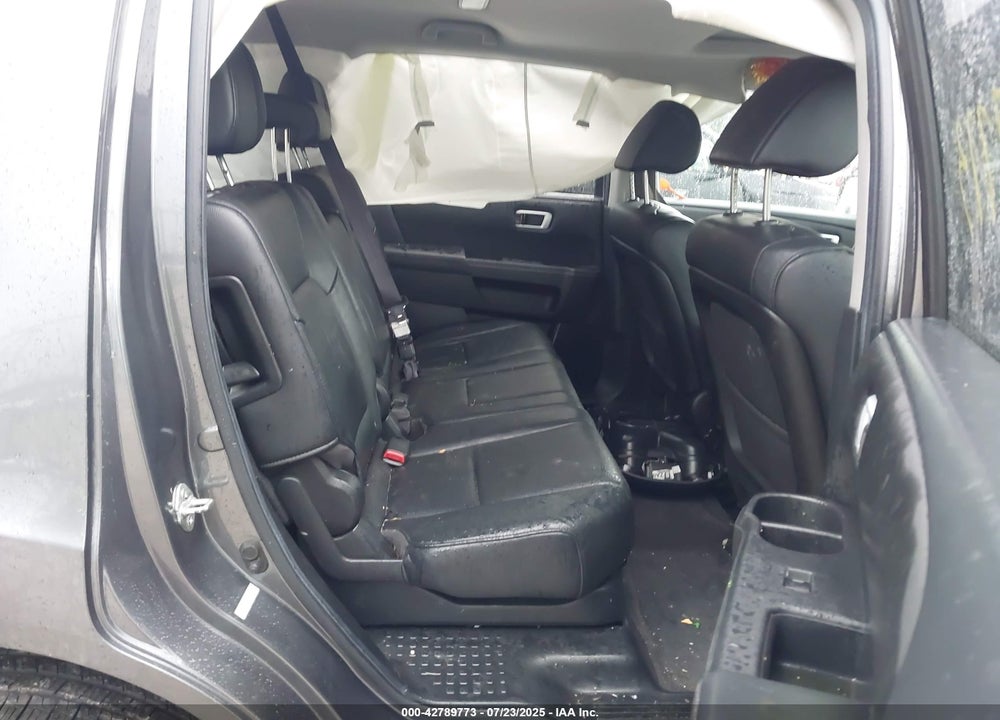 2012 HONDA PILOT VIN: 5FNYF4H72CB013915