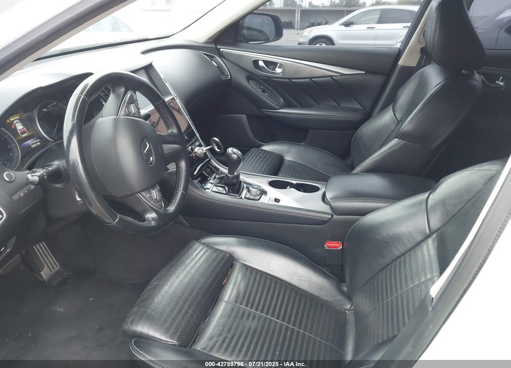2015 INFINITI Q50 VIN: JN1BV7AP2FM347607