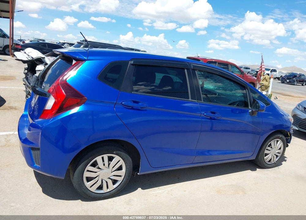 2015 HONDA FIT VIN: 3HGGK5G56FM755569