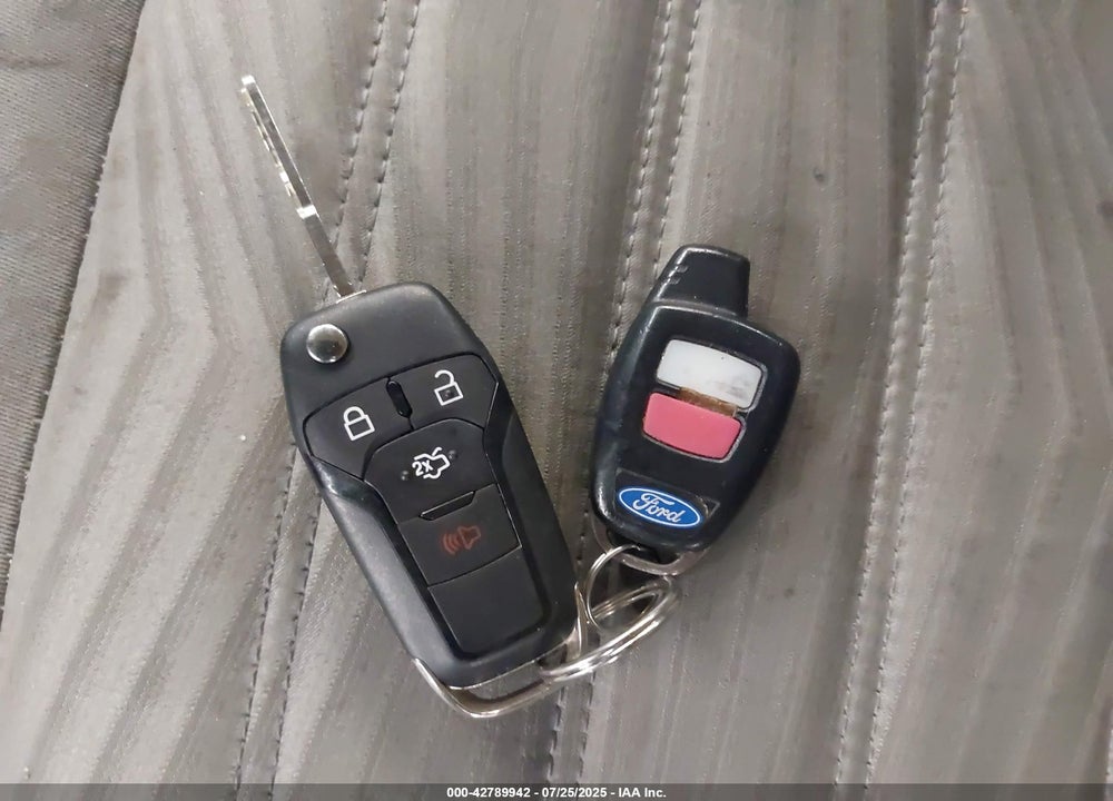 2016 FORD FUSION VIN: 3FA6P0G75GR131319
