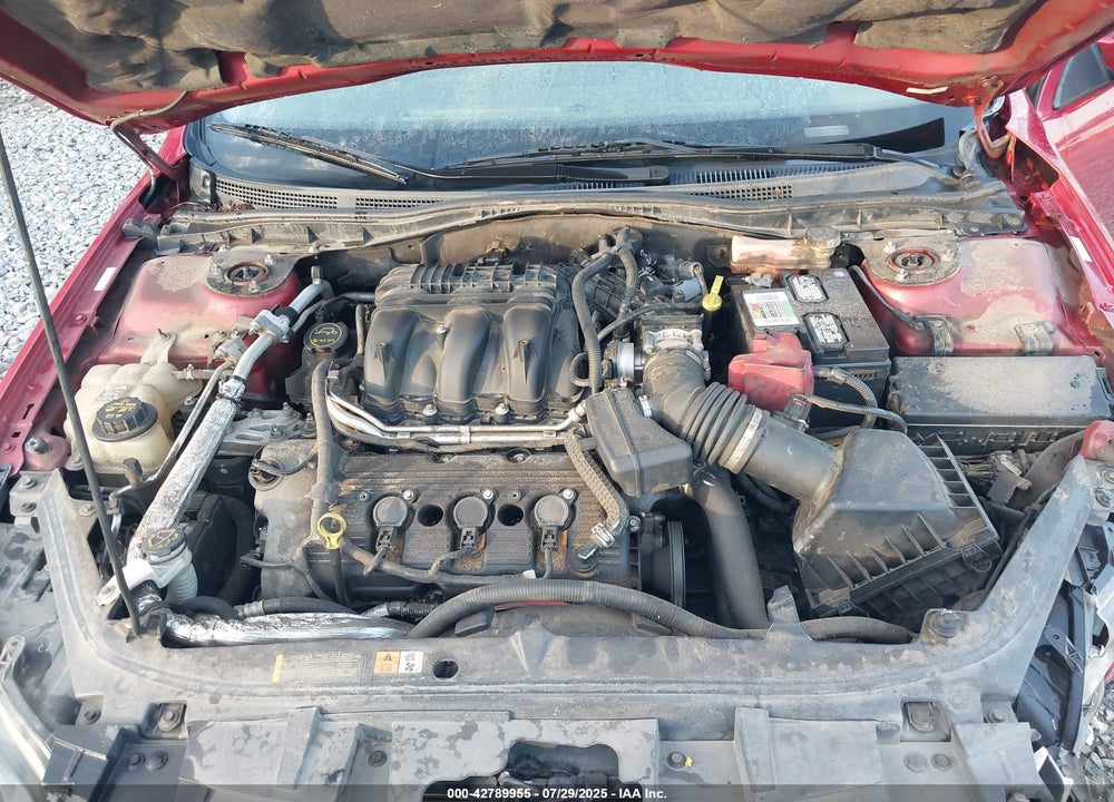 2011 FORD FUSION VIN: 3FAHP0JG9BR112041
