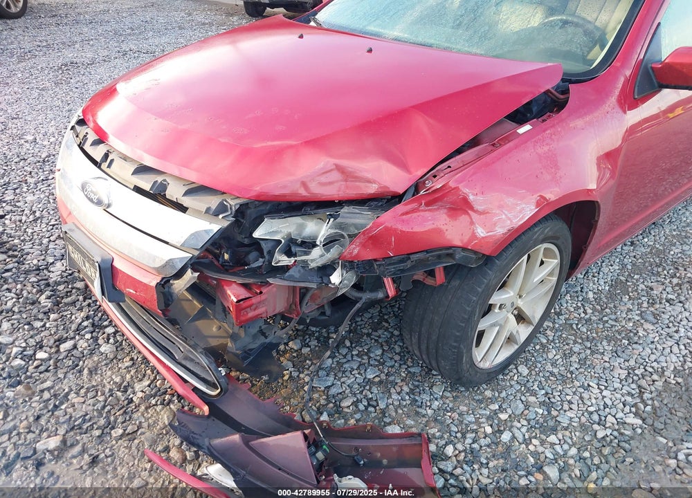 2011 FORD FUSION VIN: 3FAHP0JG9BR112041