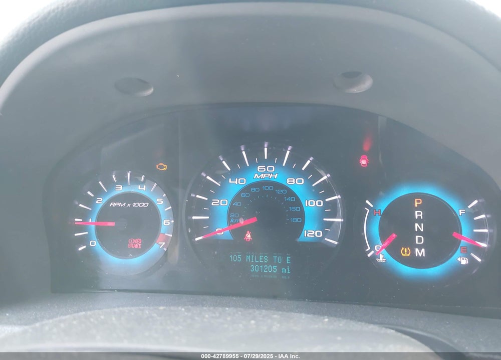 2011 FORD FUSION VIN: 3FAHP0JG9BR112041