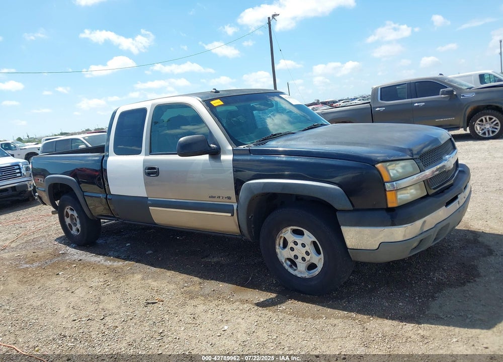 2003 CHEVROLET SILVERADO 1500 LS VIN: 1GCEK19T03E232561