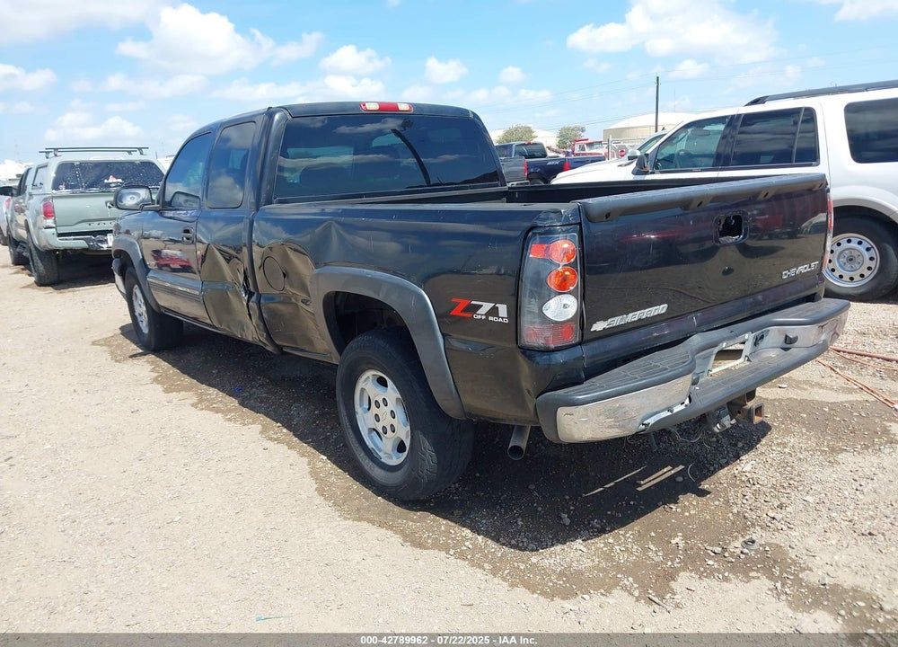 2003 CHEVROLET SILVERADO 1500 LS VIN: 1GCEK19T03E232561