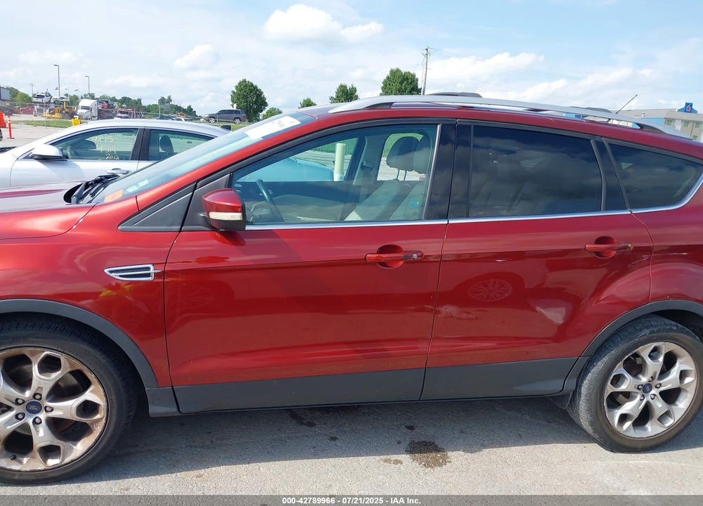 2014 FORD ESCAPE VIN: 1FMCU9J95EUA45207