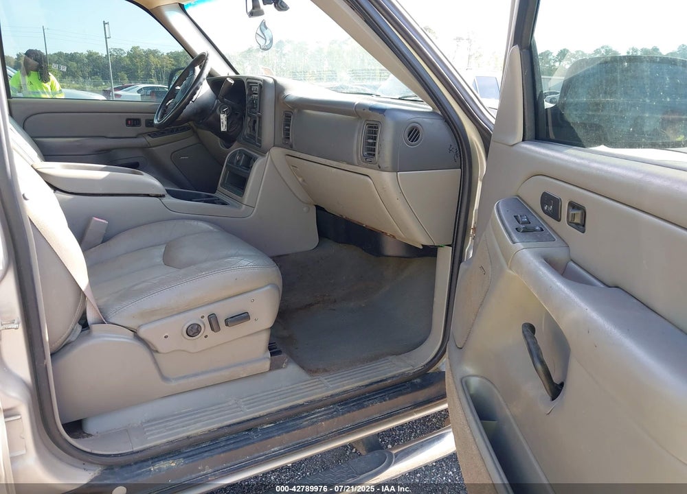 2005 CHEVROLET AVALANCHE 1500 Z66 VIN: 3GNEC12Z15G106997
