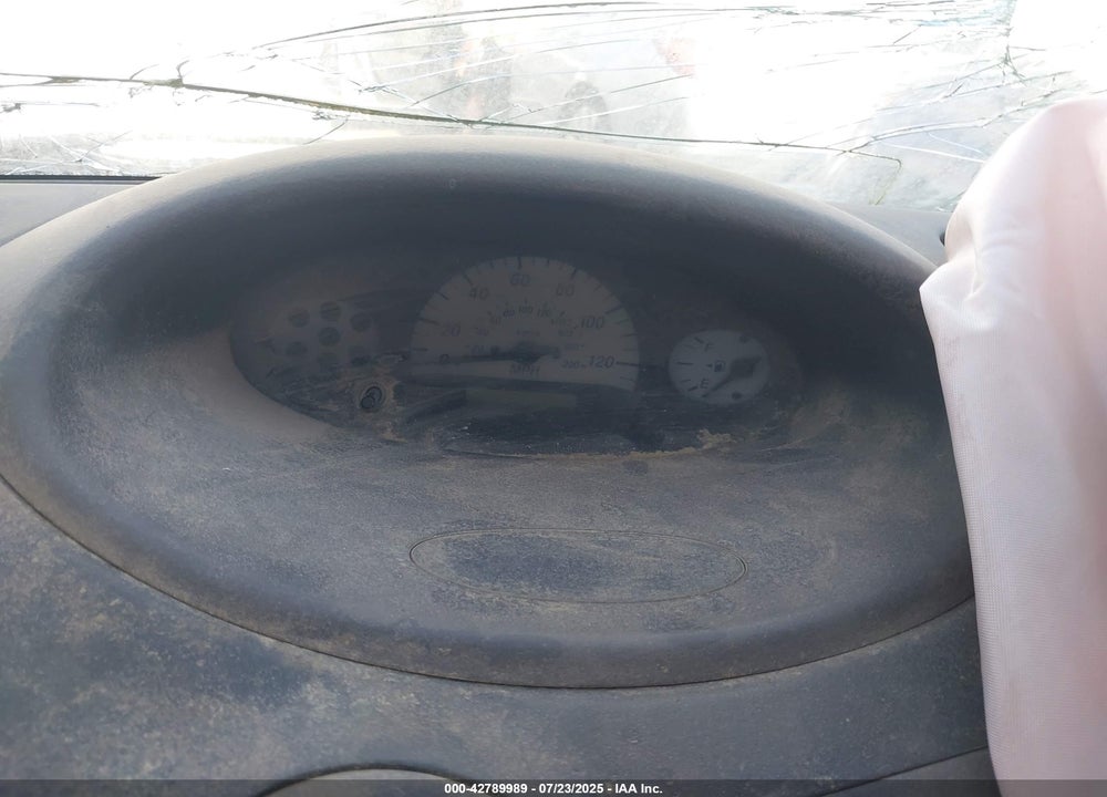 2002 TOYOTA ECHO VIN: JTDBT123120210669