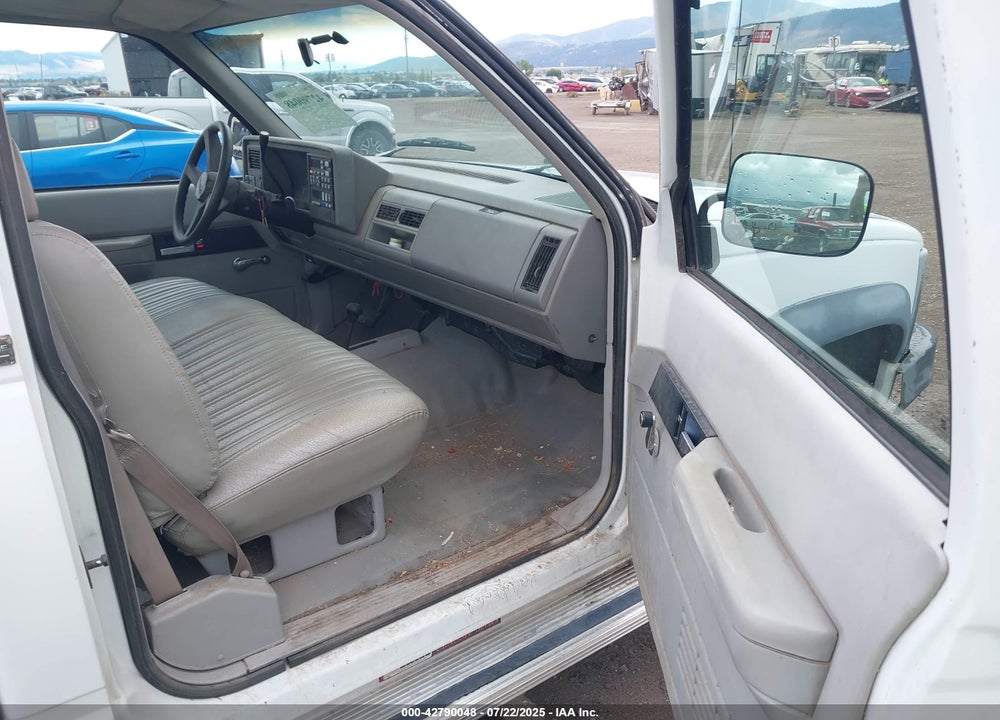 1994 CHEVROLET GMT-400 K2500 VIN: 1GCGK24K1RE297103