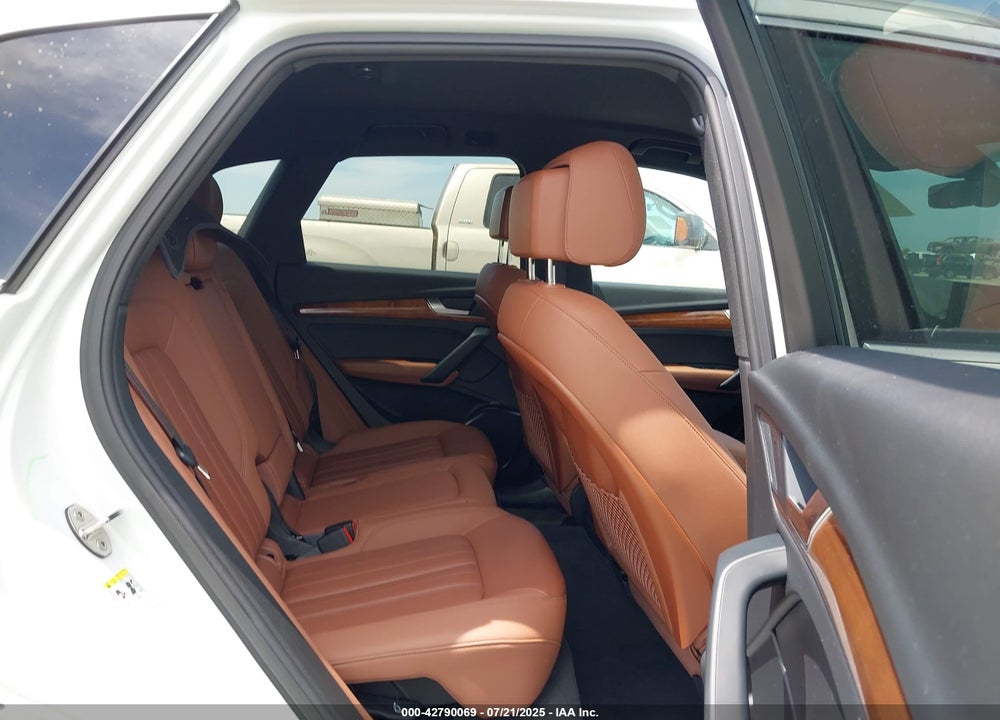 2023 AUDI Q5 PREMIUM 40 TFSI QUATTRO S TRONIC VIN: WA1ABBFY8P2163009