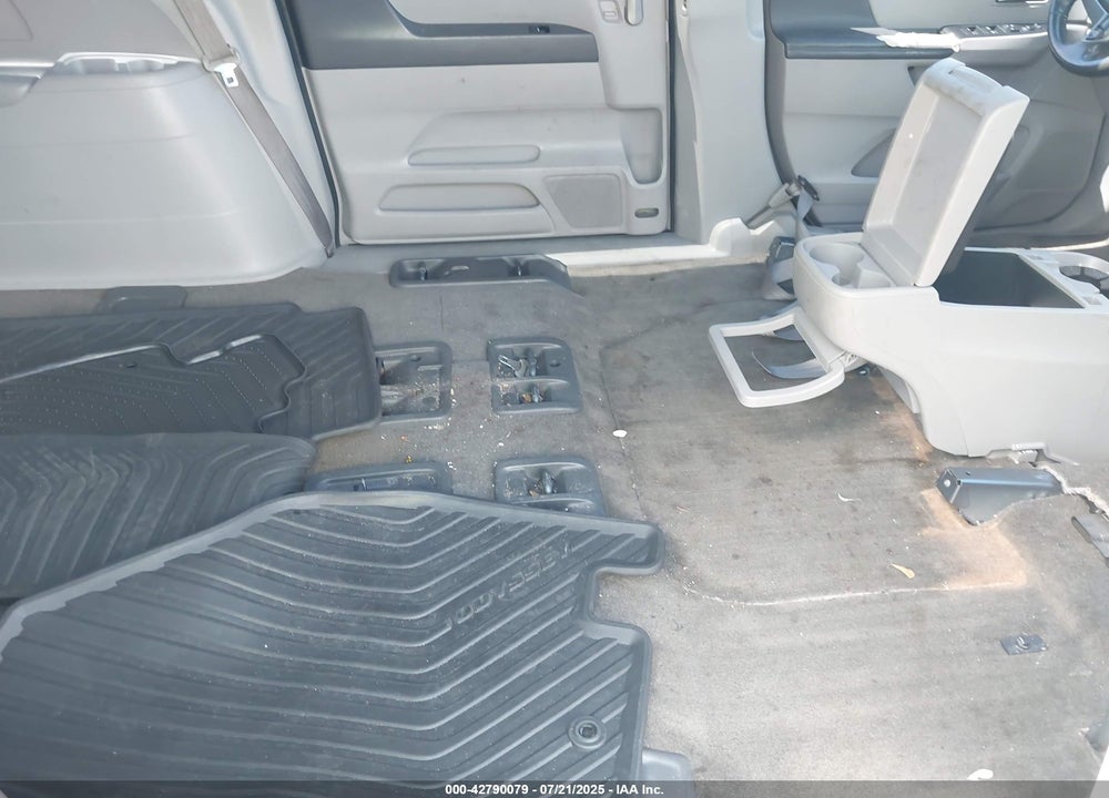 2013 HONDA ODYSSEY EX-L VIN: 5FNRL5H68DB040838