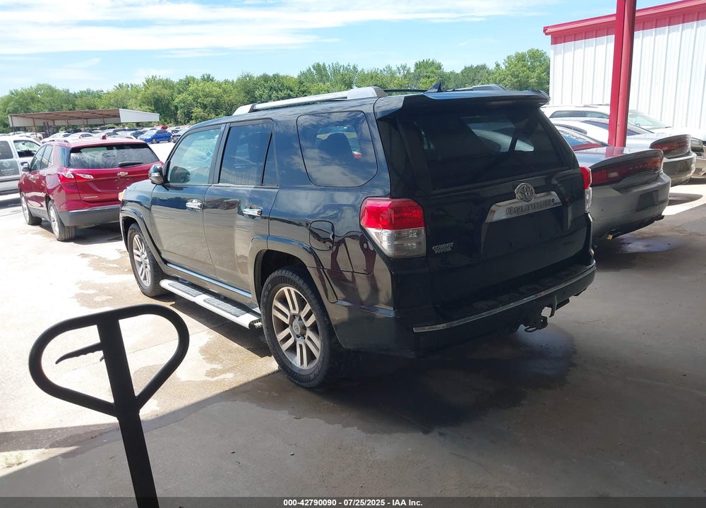 2011 TOYOTA 4RUNNER VIN: JTEZU5JR0B5018781