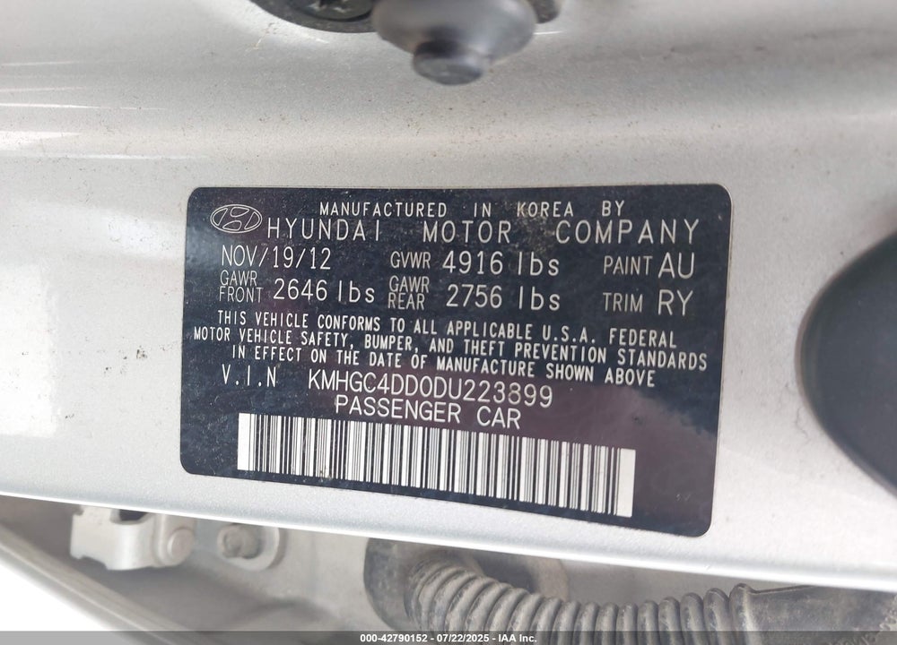 2013 HYUNDAI GENESIS VIN: KMHGC4DD0DU223899