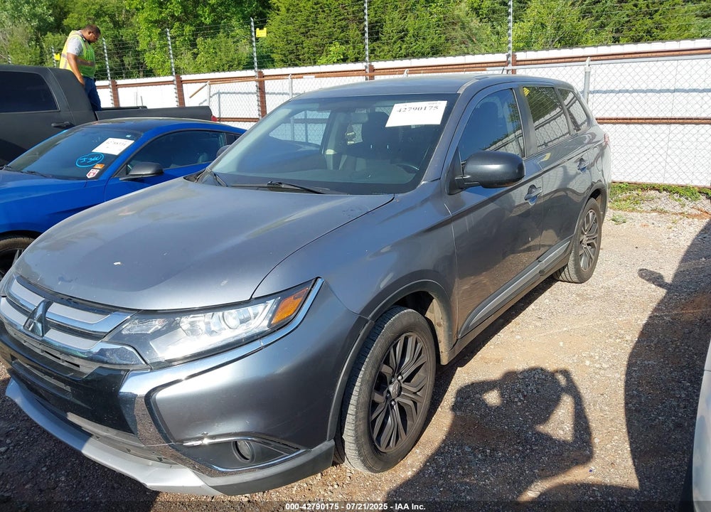 2016 MITSUBISHI OUTLANDER VIN: JA4AD2A31GZ033506