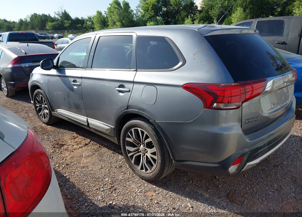2016 MITSUBISHI OUTLANDER VIN: JA4AD2A31GZ033506