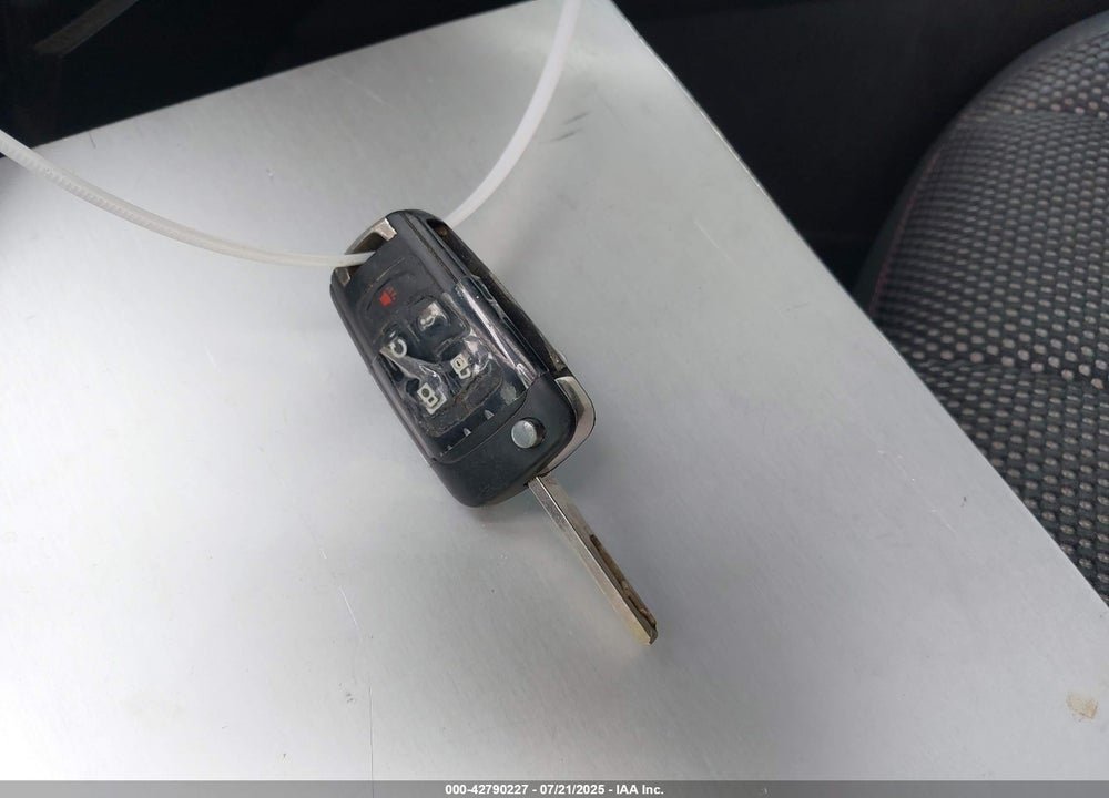 2013 CHEVROLET EQUINOX VIN: 2GNALPEK2D6197983