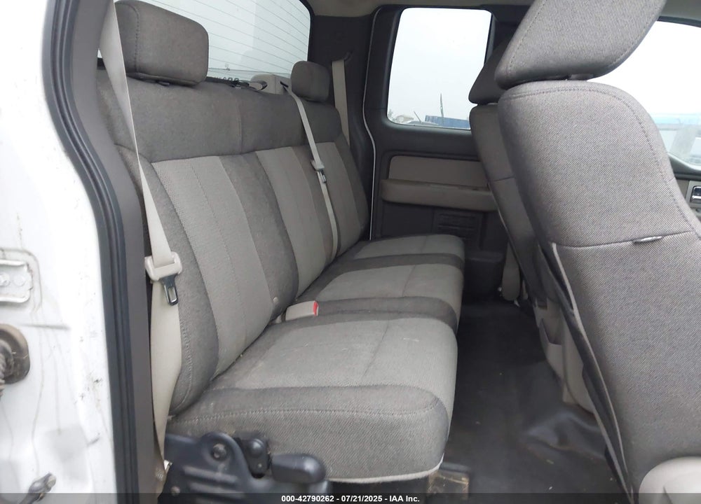 2009 FORD F-150 STX VIN: 1FTRX12W19FB48565