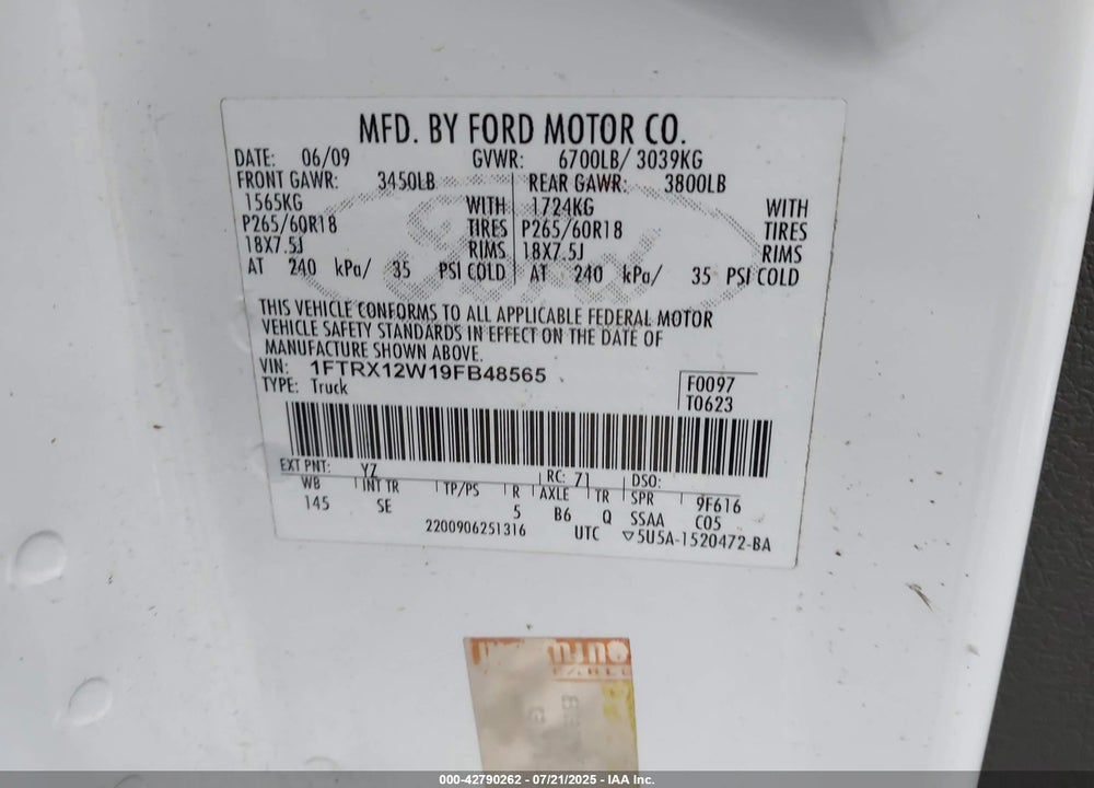 2009 FORD F-150 STX VIN: 1FTRX12W19FB48565