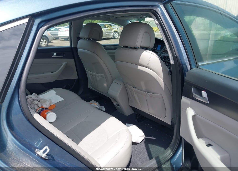 2017 HYUNDAI SONATA VIN: 5NPE34AF5HH500483