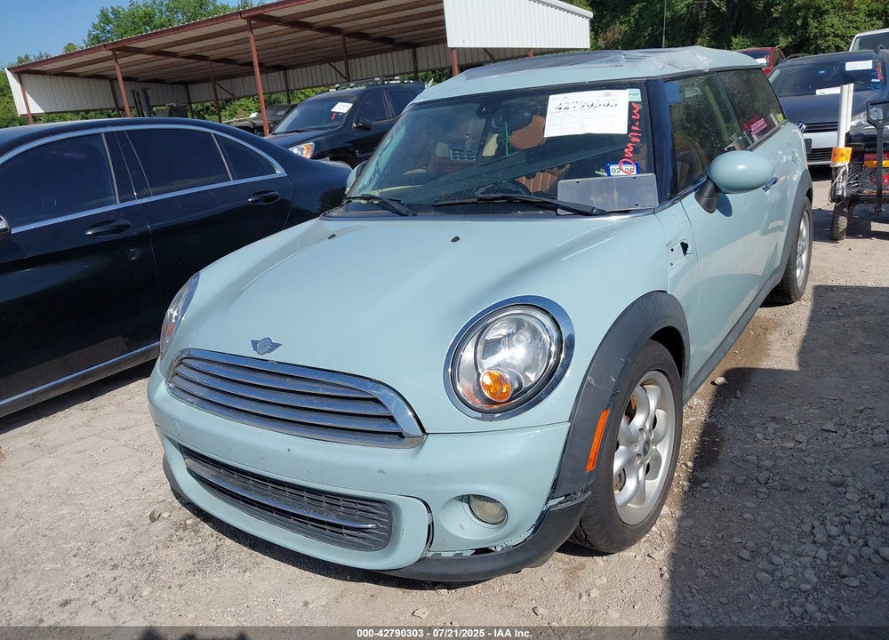 2013 MINI COOPER VIN: WMWZF3C59DT491328