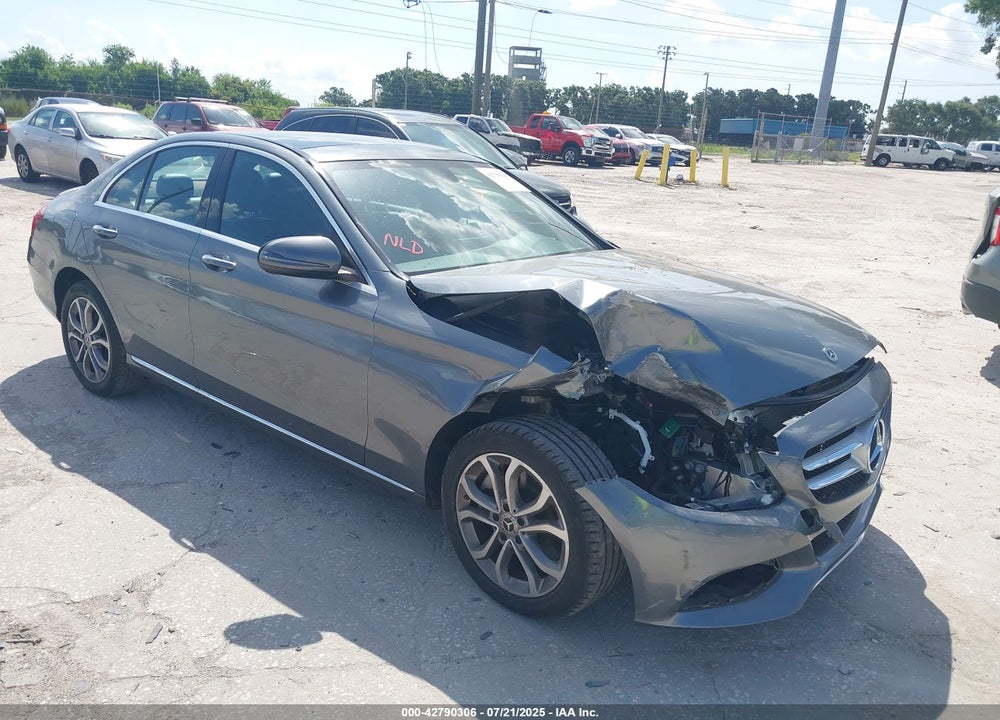 2018 MERCEDES-BENZ C 300 4MATIC VIN: 55SWF4KB4JU236022