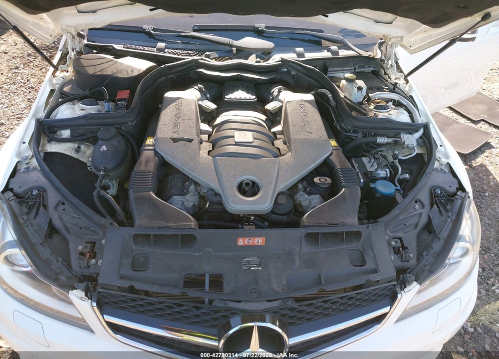 2012 MERCEDES-BENZ C CLASS VIN: WDDGF7HB6CA725179