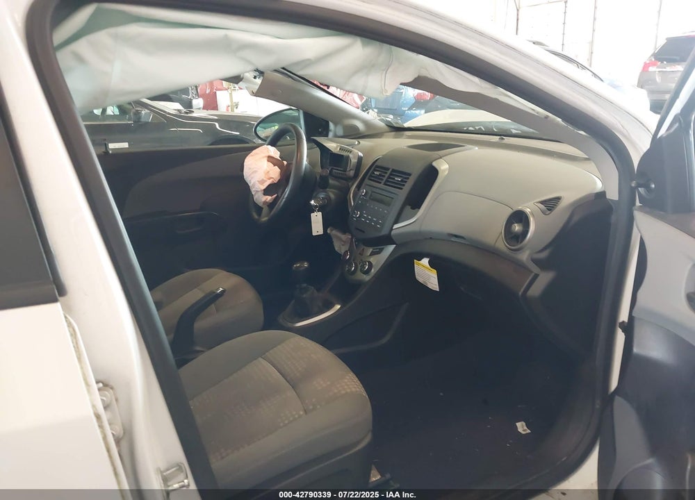 2015 CHEVROLET SONIC VIN: 1G1JB6SG0F4161647