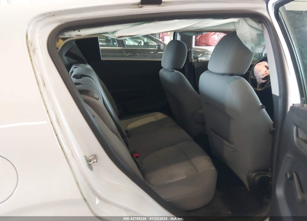 2015 CHEVROLET SONIC VIN: 1G1JB6SG0F4161647