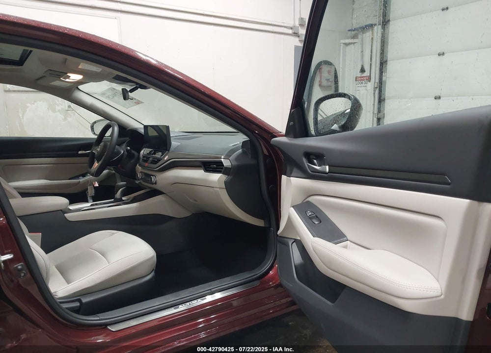 2025 NISSAN ALTIMA VIN: 1N4BL4DW2SN378015