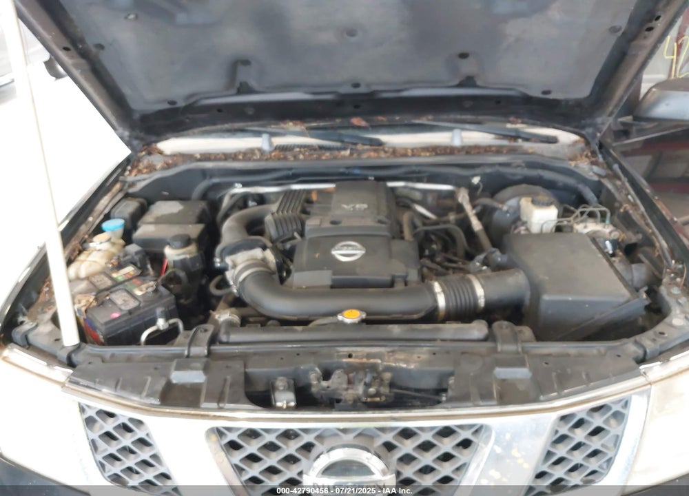 2005 NISSAN FRONTIER SE VIN: 1N6AD07W15C419304