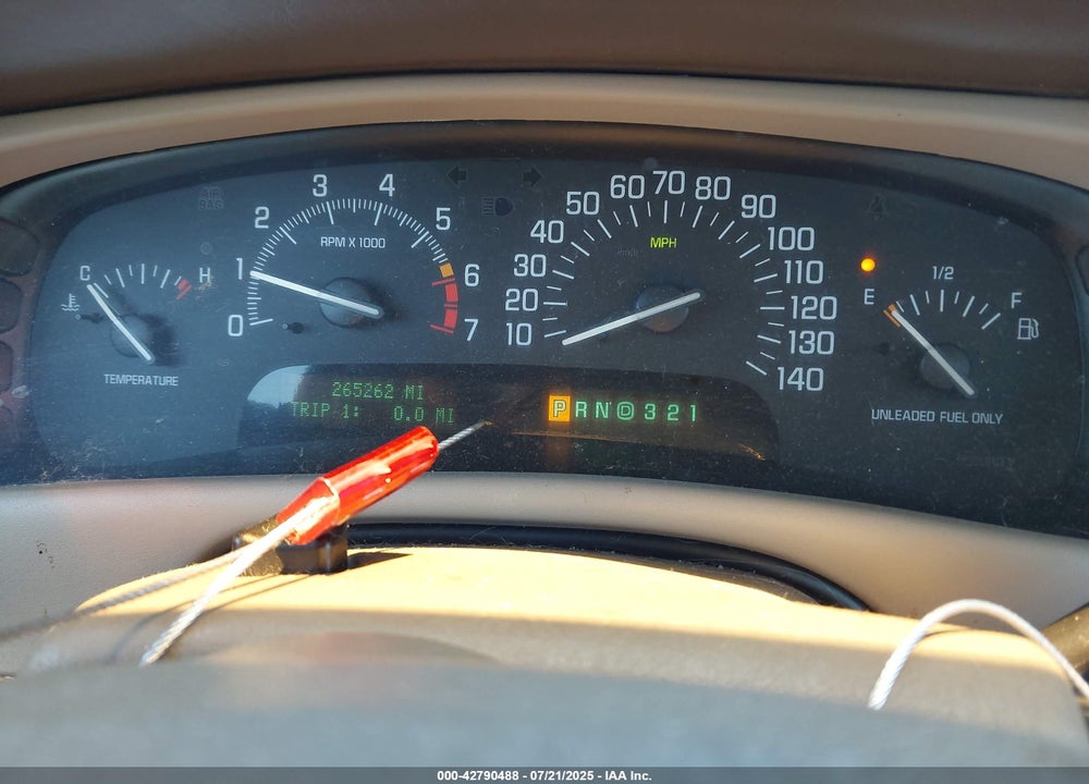2002 BUICK PARK AVENUE ULTRA VIN: 1G4CU541524231629