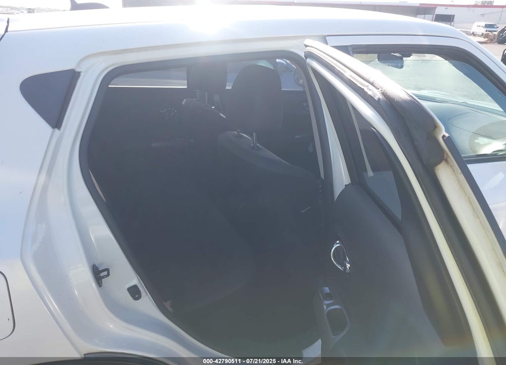 2013 NISSAN JUKE VIN: JN8AF5MR4DT210456