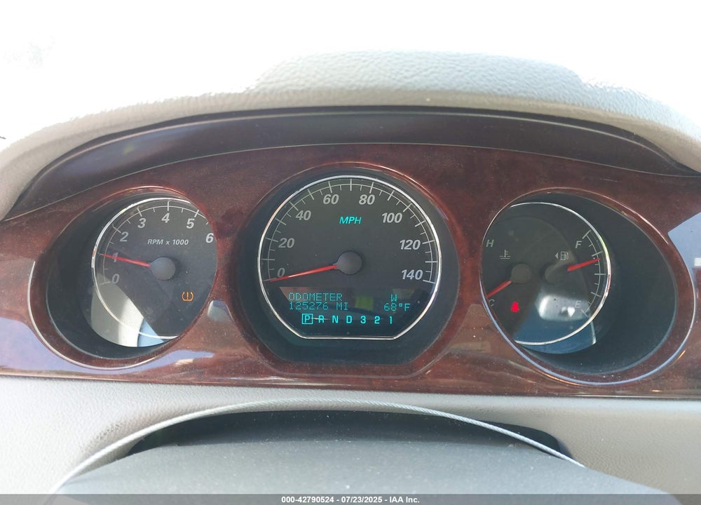 2008 BUICK LUCERNE VIN: 1G4HD57258U133090