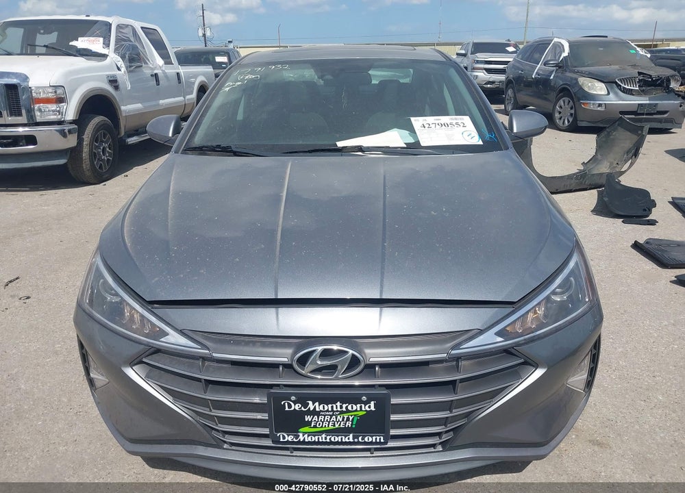 2019 HYUNDAI ELANTRA VIN: KMHD84LF0KU878181