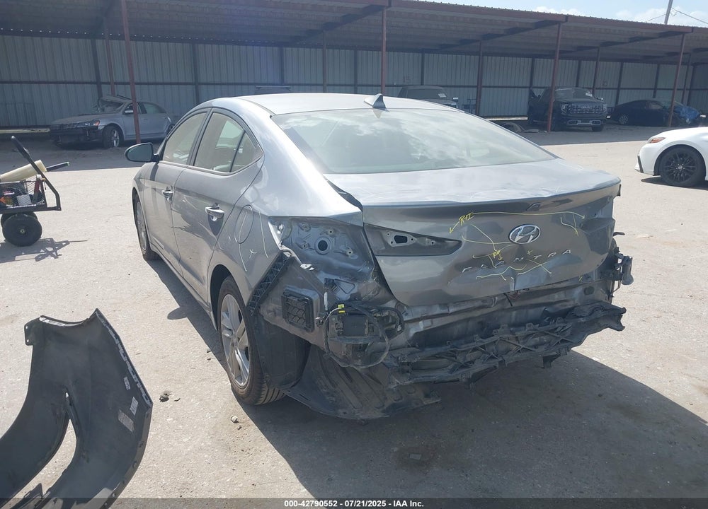2019 HYUNDAI ELANTRA VIN: KMHD84LF0KU878181
