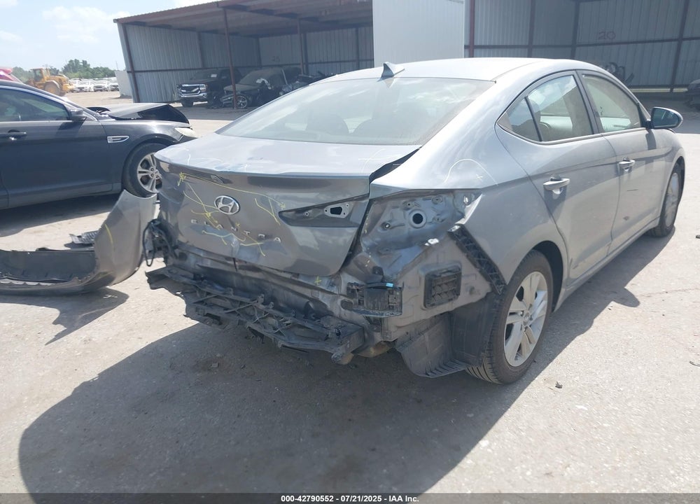 2019 HYUNDAI ELANTRA VIN: KMHD84LF0KU878181