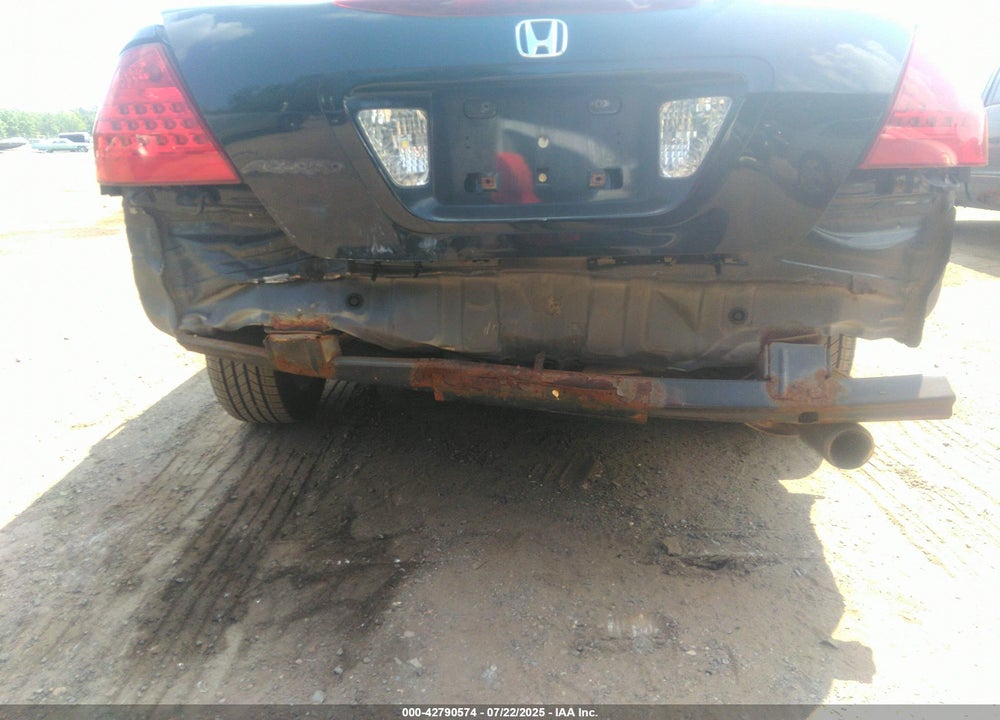 2007 HONDA ACCORD VIN: 1HGCM56387A007428