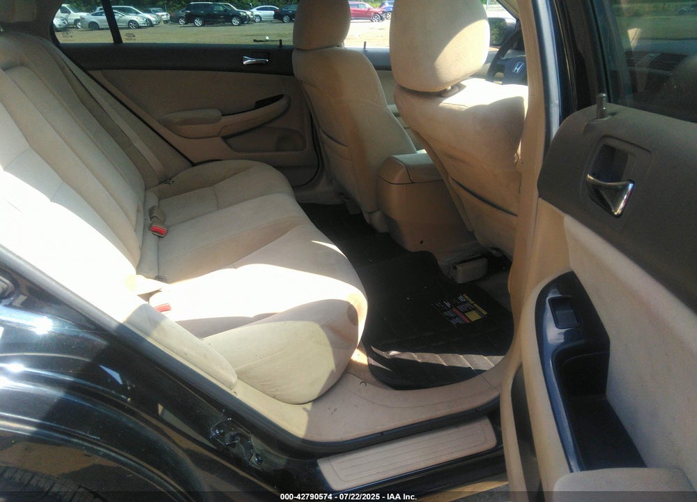 2007 HONDA ACCORD VIN: 1HGCM56387A007428