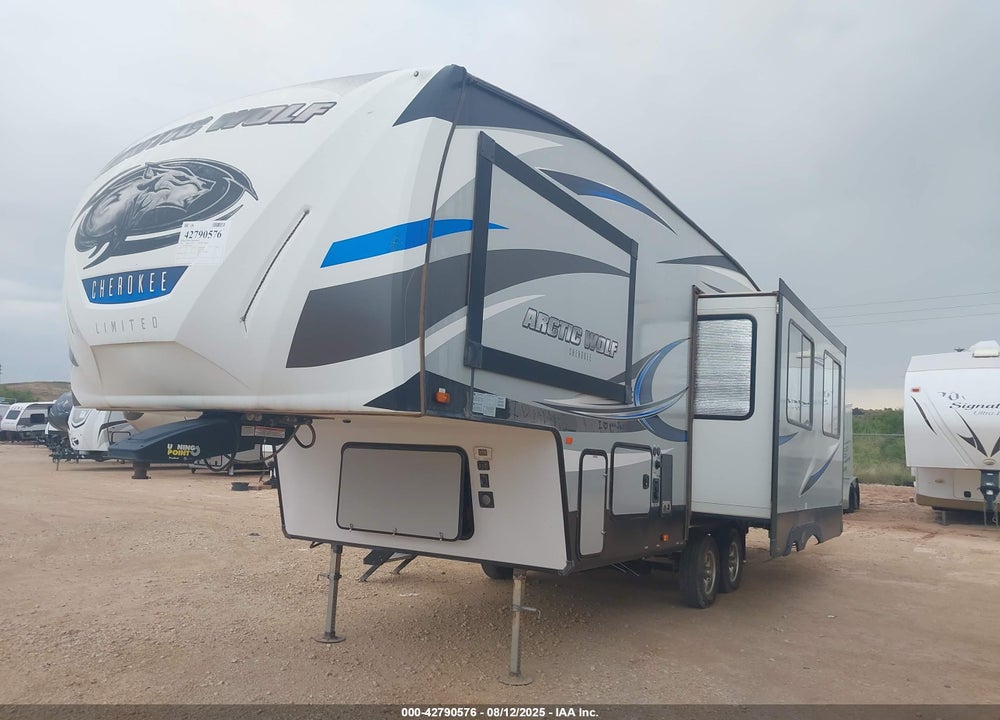 2019 FOREST RIVER ARCTIC WOLF 265DBH8 VIN: 5ZT3CKSB3K2702687