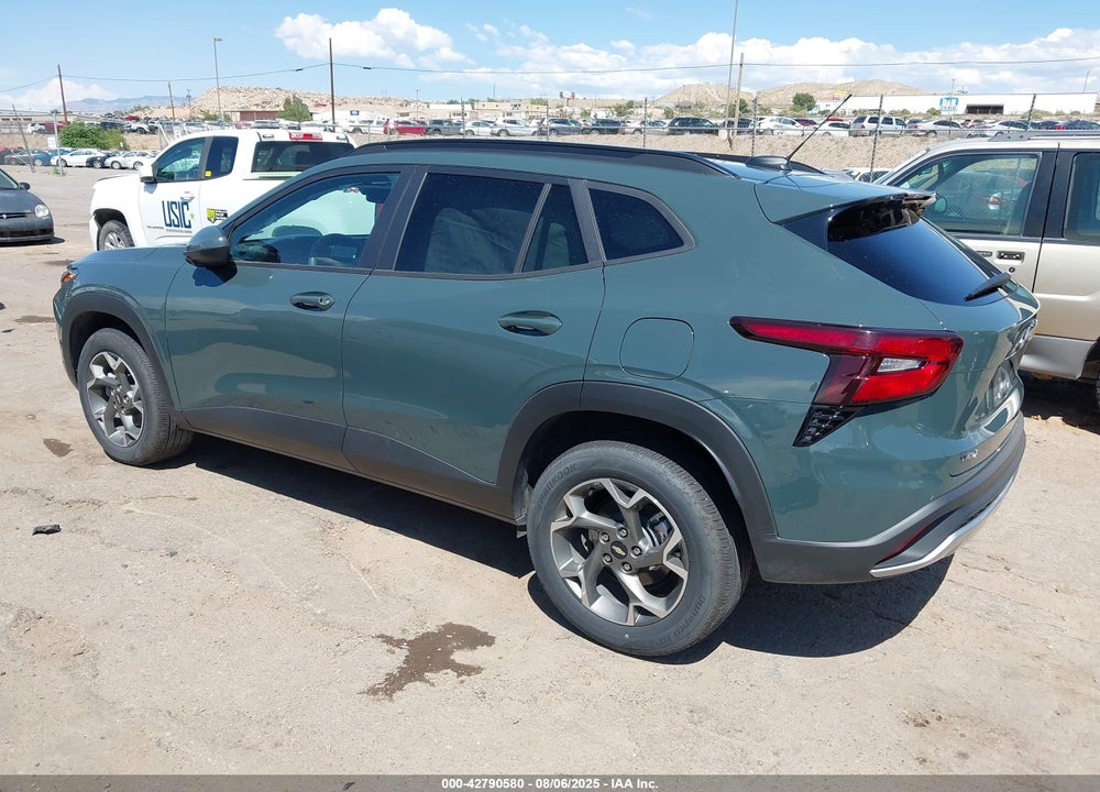 2025 CHEVROLET TRAX VIN: KL77LHEP3SC180485