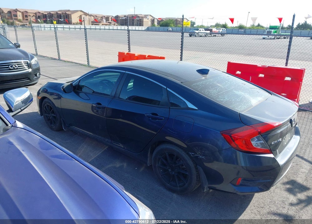 2018 HONDA CIVIC VIN: 19XFC2F78JE007465
