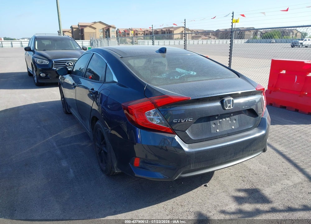 2018 HONDA CIVIC VIN: 19XFC2F78JE007465