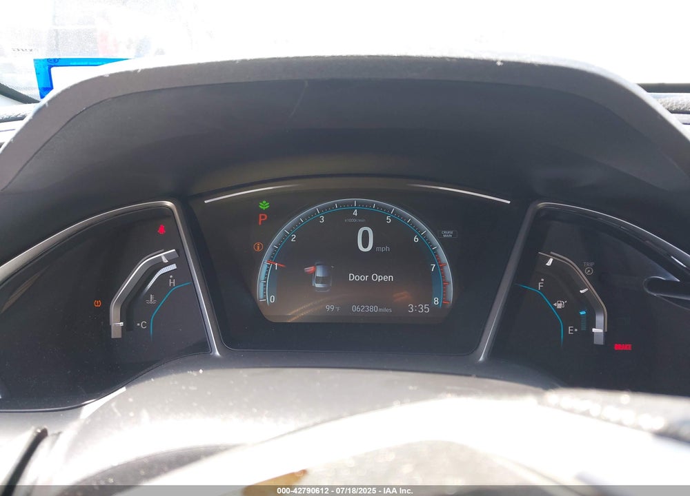 2018 HONDA CIVIC VIN: 19XFC2F78JE007465