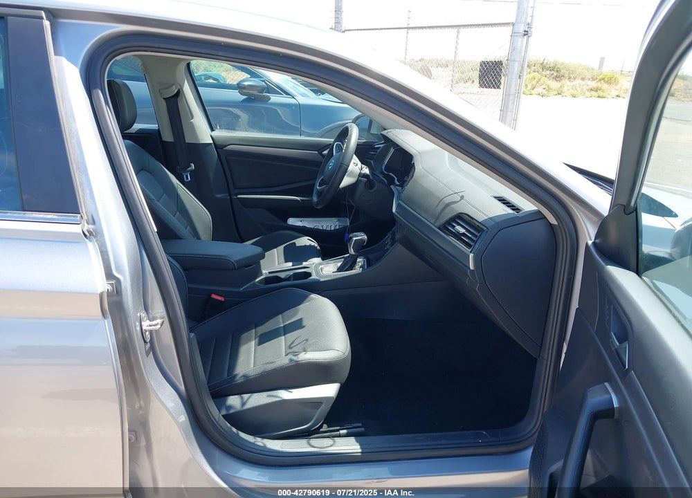 2024 VOLKSWAGEN JETTA VIN: 3VW7M7BU0RM071346