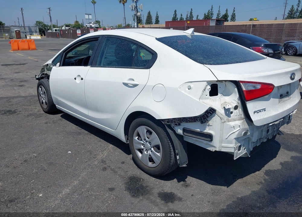 2016 KIA FORTE VIN: KNAFK4A64G5620231