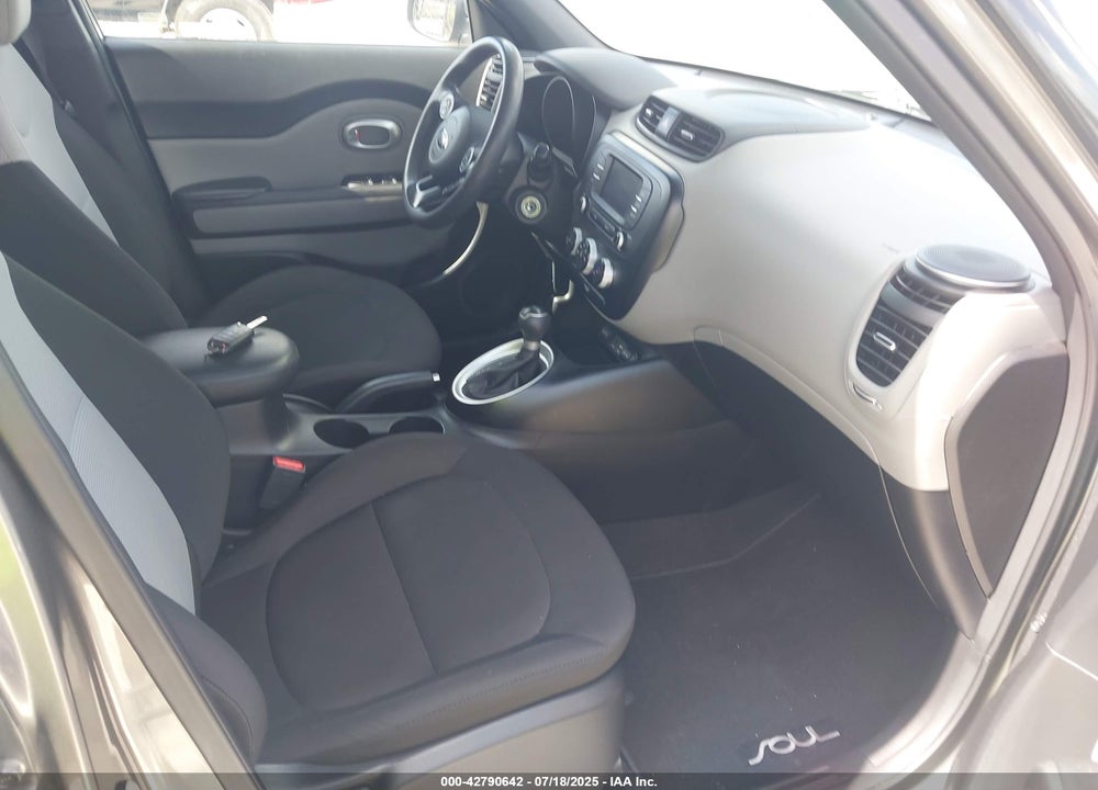 2019 KIA SOUL VIN: KNDJN2A21K7688781
