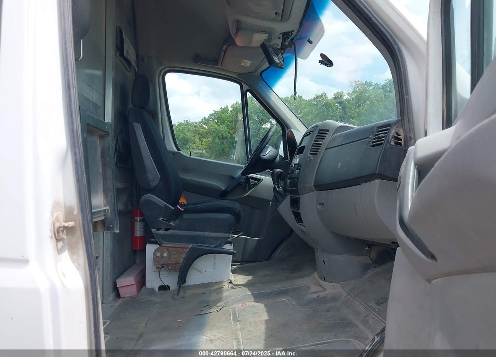 2012 MERCEDES-BENZ SPRINTER 2500 HIGH ROOF VIN: WD3PE8CB4C5612585