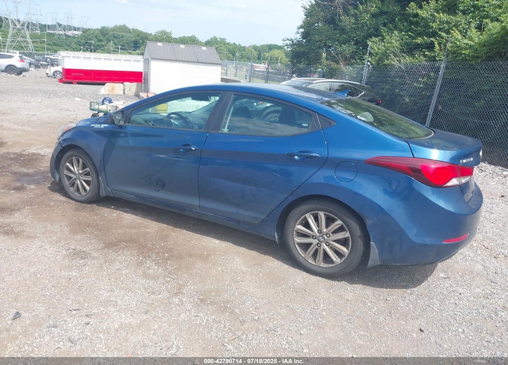 2015 HYUNDAI ELANTRA VIN: KMHDH4AE9FU251124